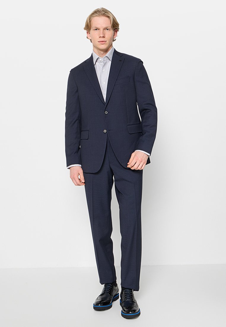Michael Kors OXFORD SLIM FIT
