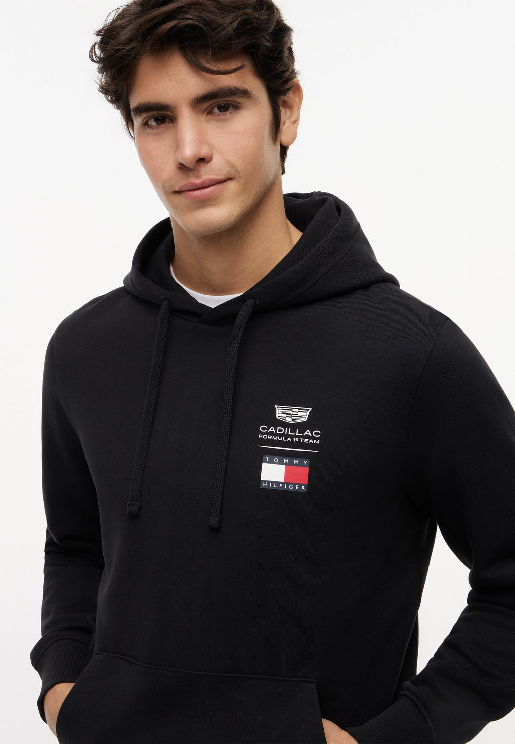 TH X CADILLAC FORMULA 1 TEAM LOGO HOODIE UNISEX Media 6