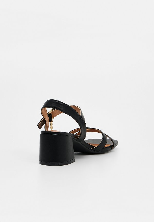 U.S. Polo Assn. JADA