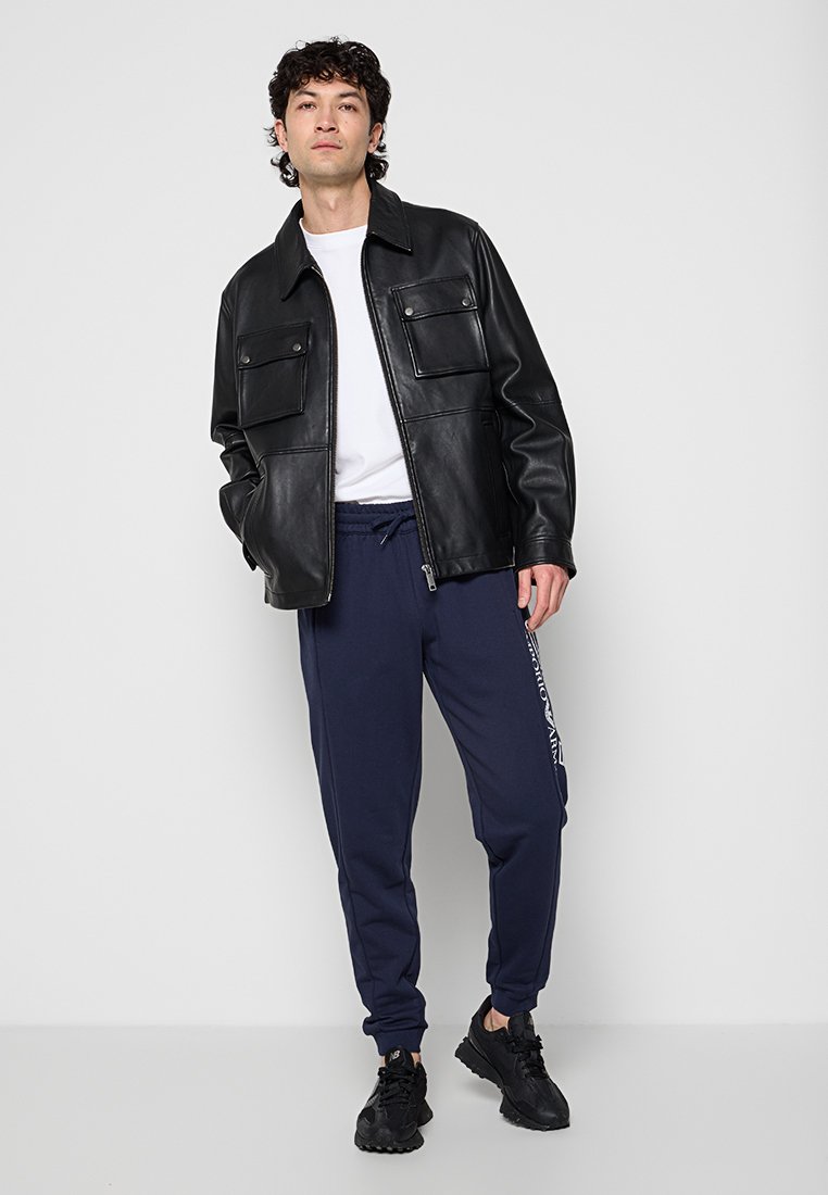 EA7 Emporio Armani
