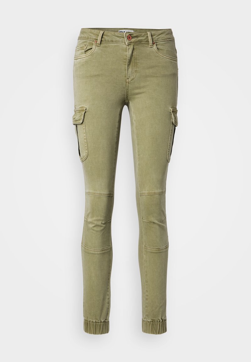 Olivengrüne Cargo-Hose mit einer figurschmeichelnden Passform, Seitentaschen, Rippdetails an den Knien und elastischen Bündchen an den Knöcheln.