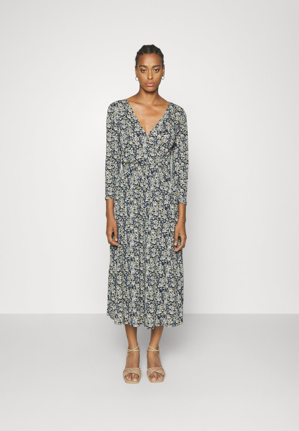 ONLPELLA DRESS  Media 3