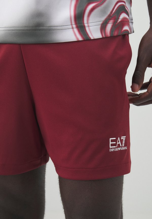 EA7 Emporio Armani SHORTS