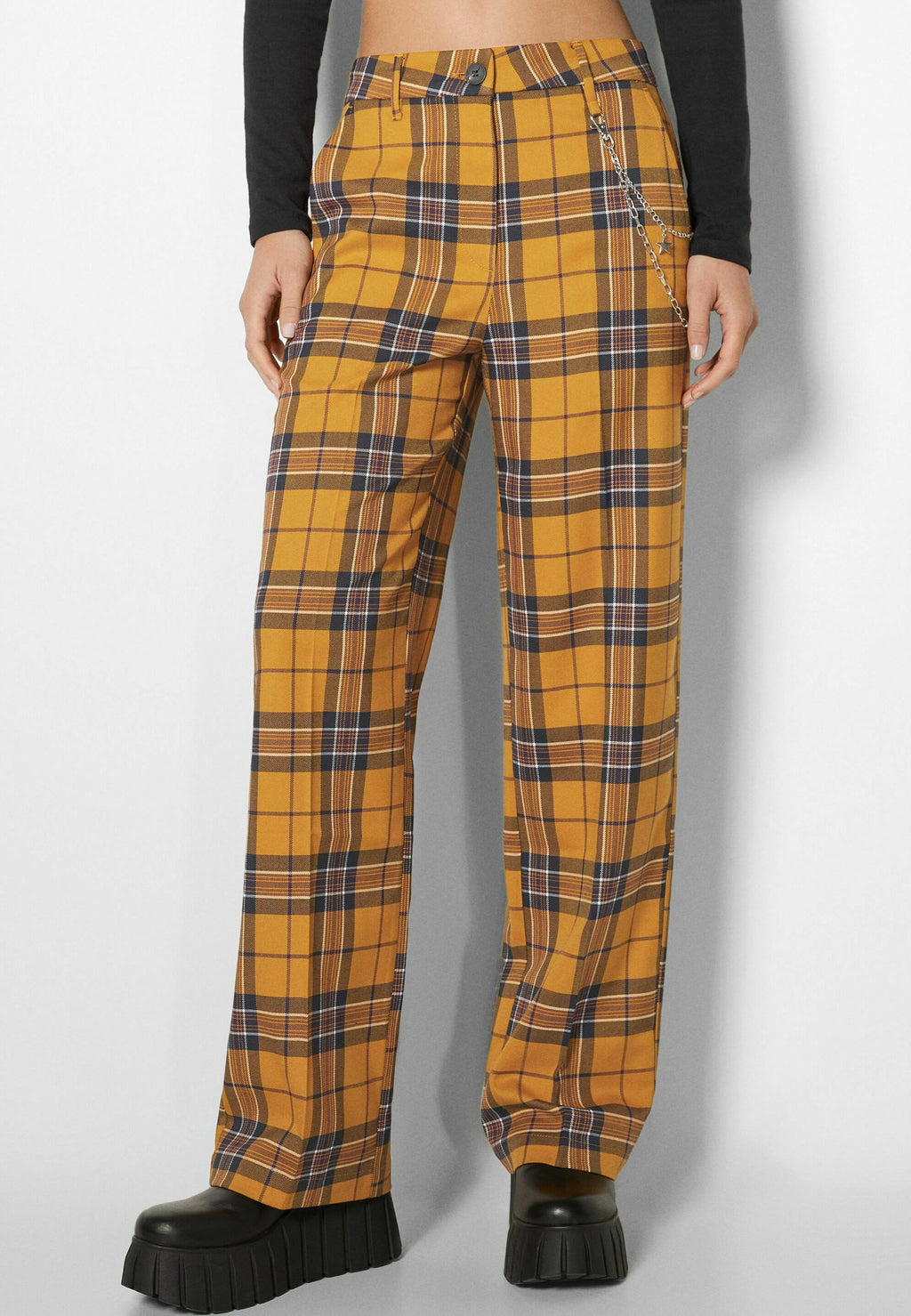 Bershka WITH CHECKS AND CHAIN TAILORED