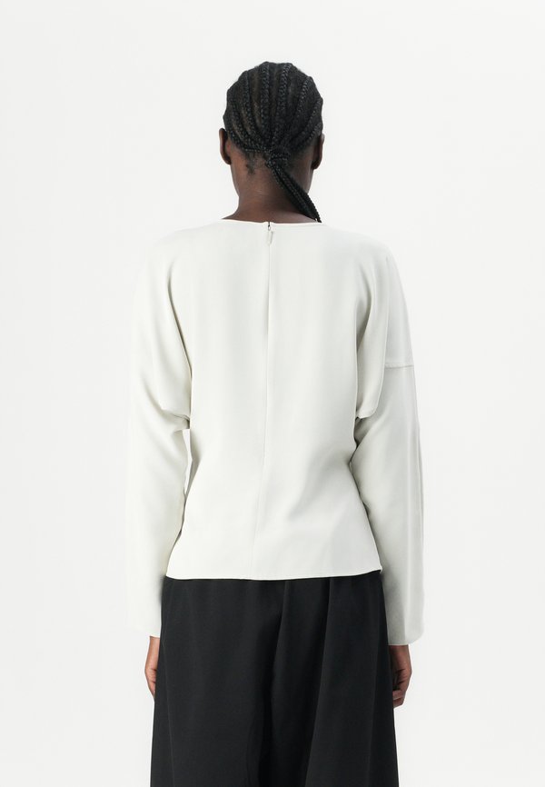 Calvin Klein PANELED