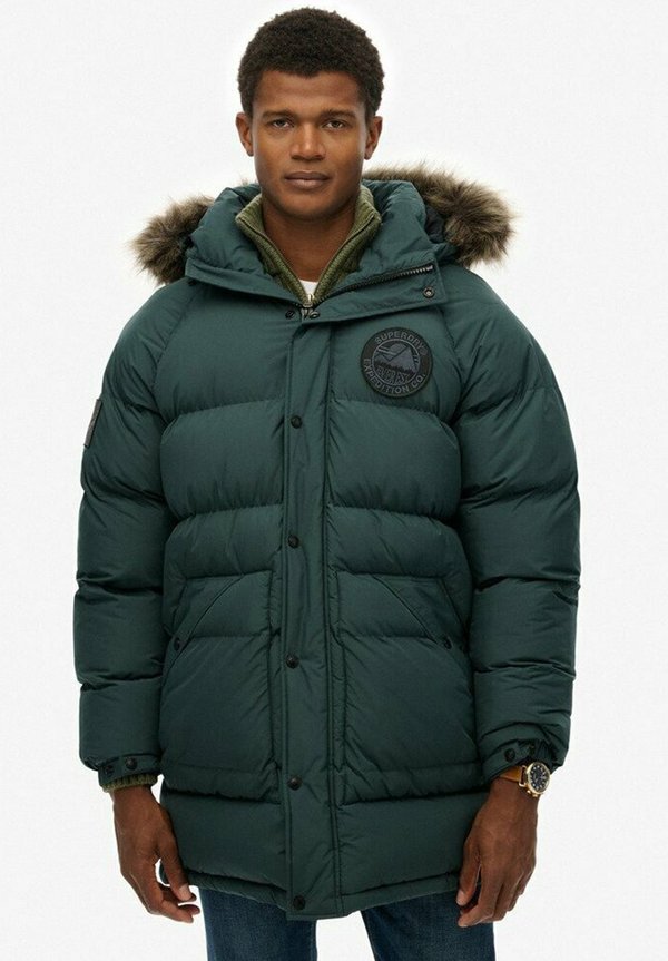 Superdry & Co EVEREST LONGLINE BAFFLED - Winter coat - deep forest green