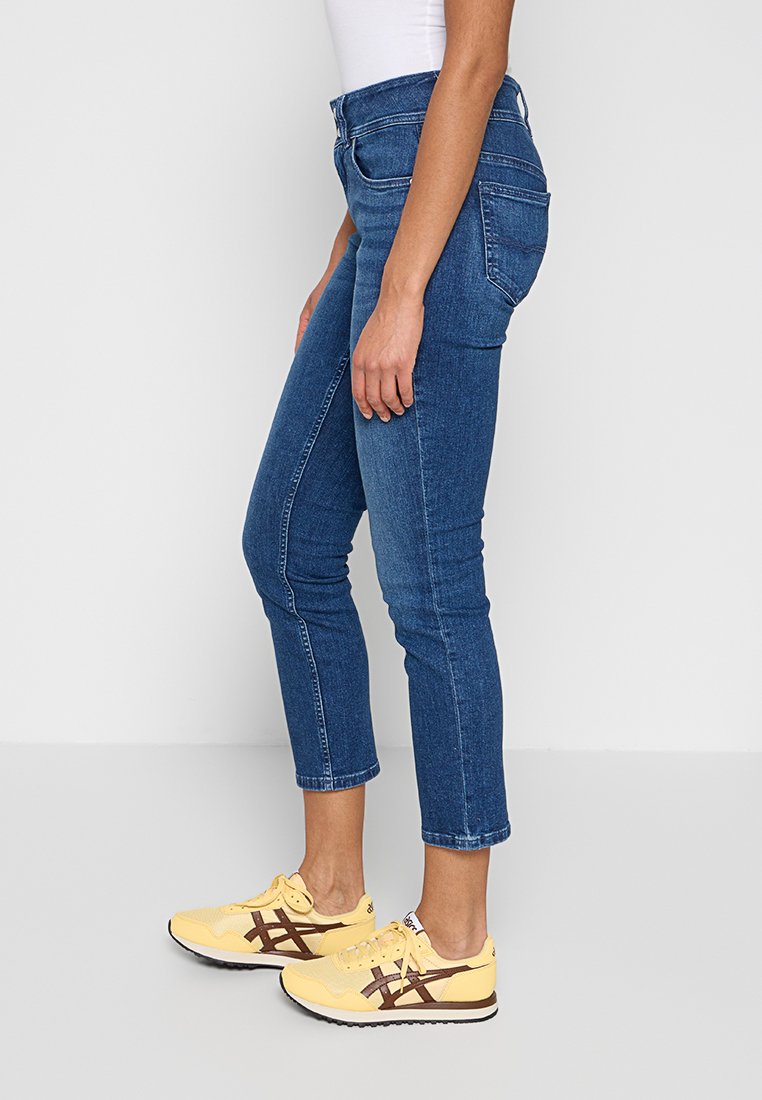 Pepe Jeans SLIM FIT