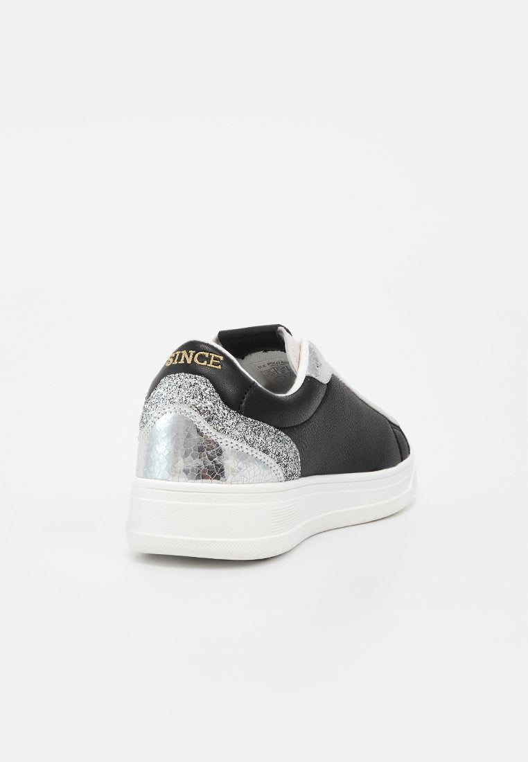 U.S. Polo Assn. KOSMO