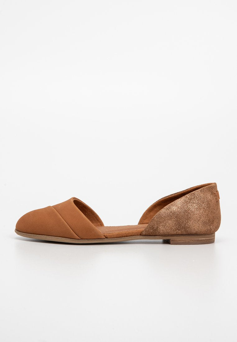 TOMS JUTTI DORSAY