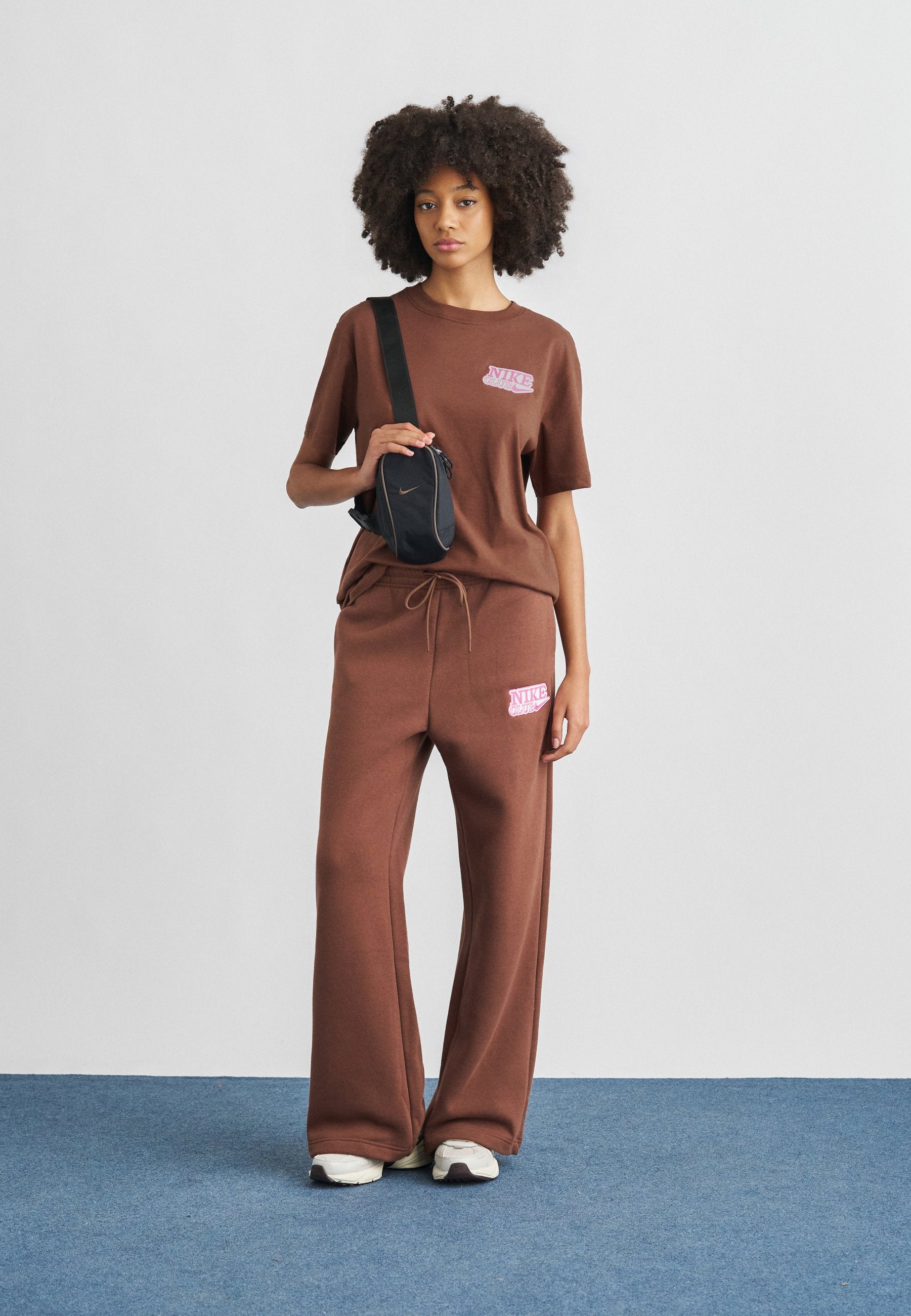 Nike Sportswear LOOSE FIT
