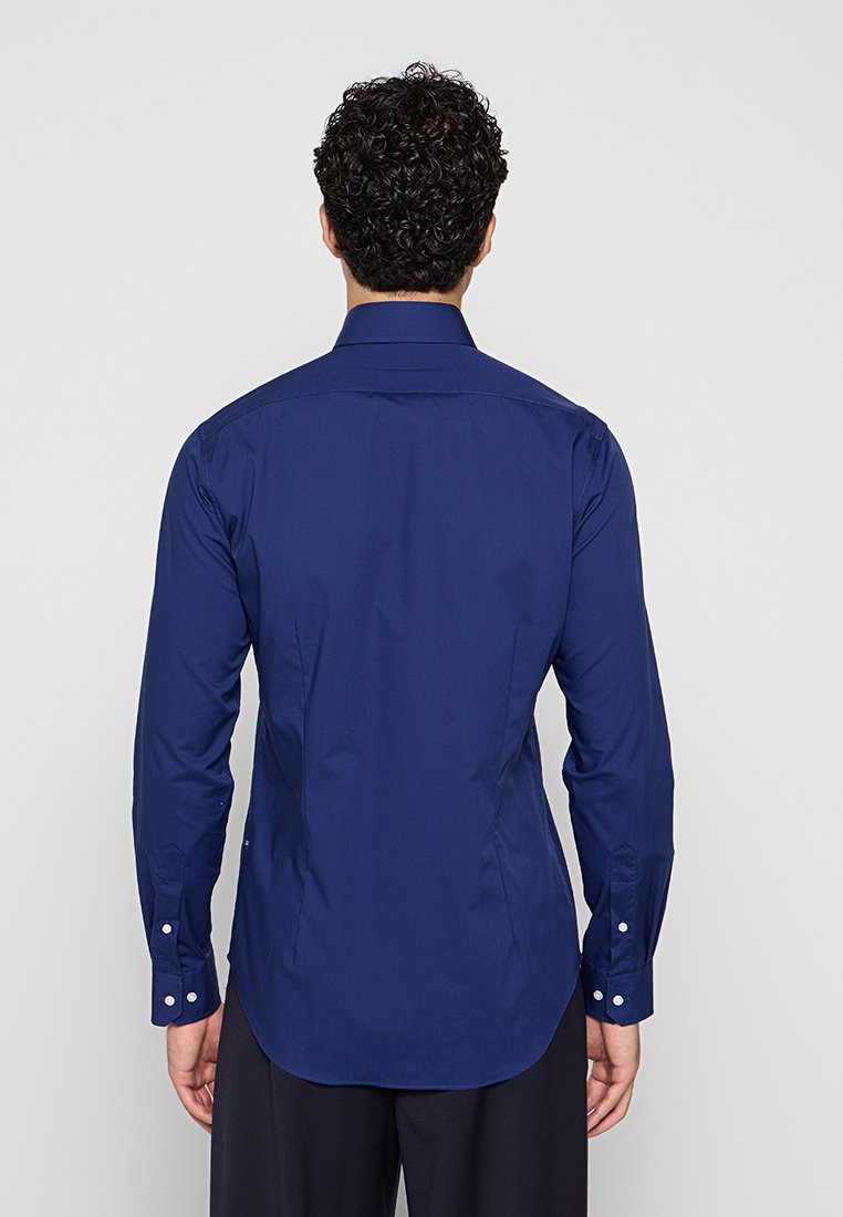 Michael Kors SLIM FIT