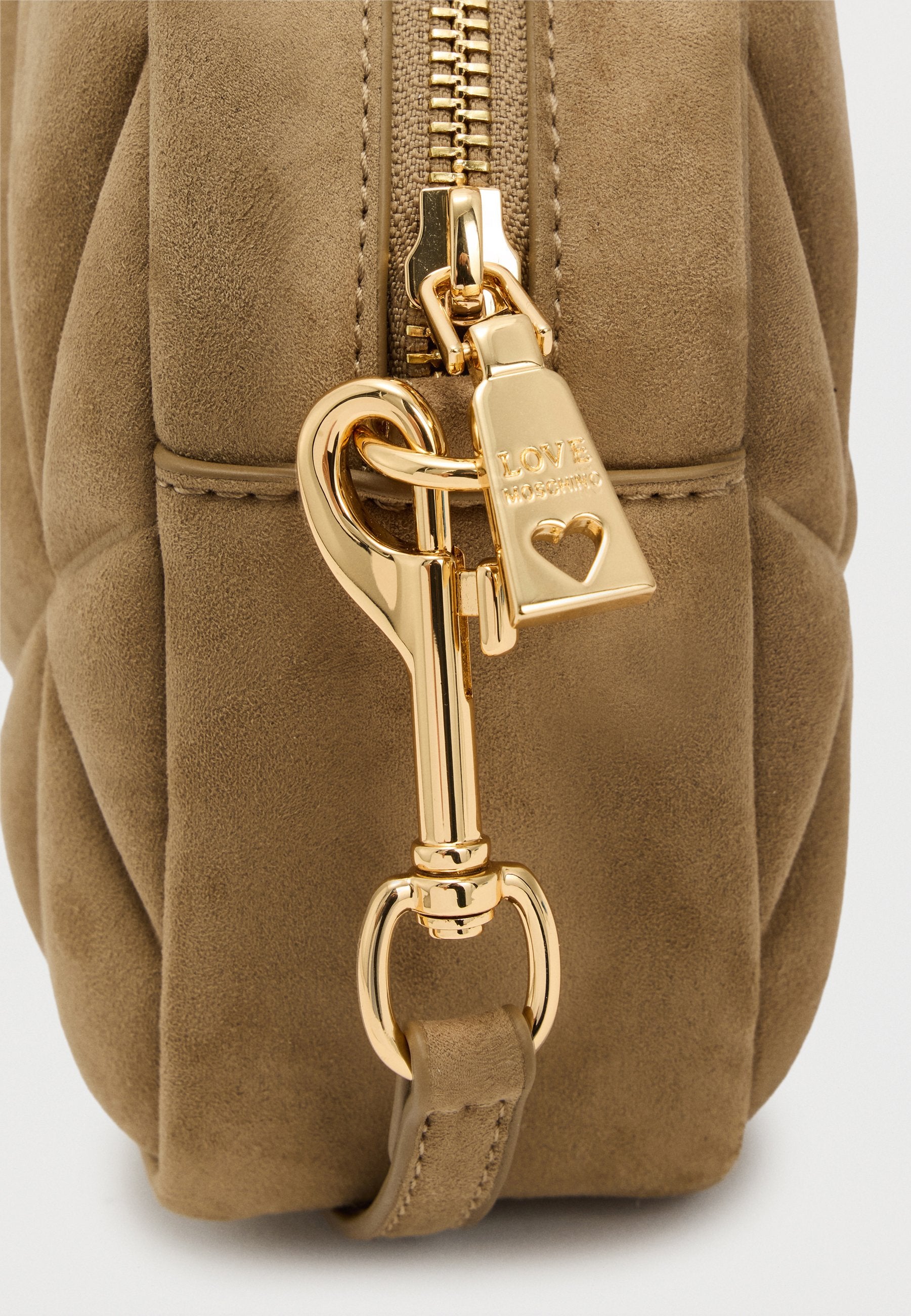 Love Moschino