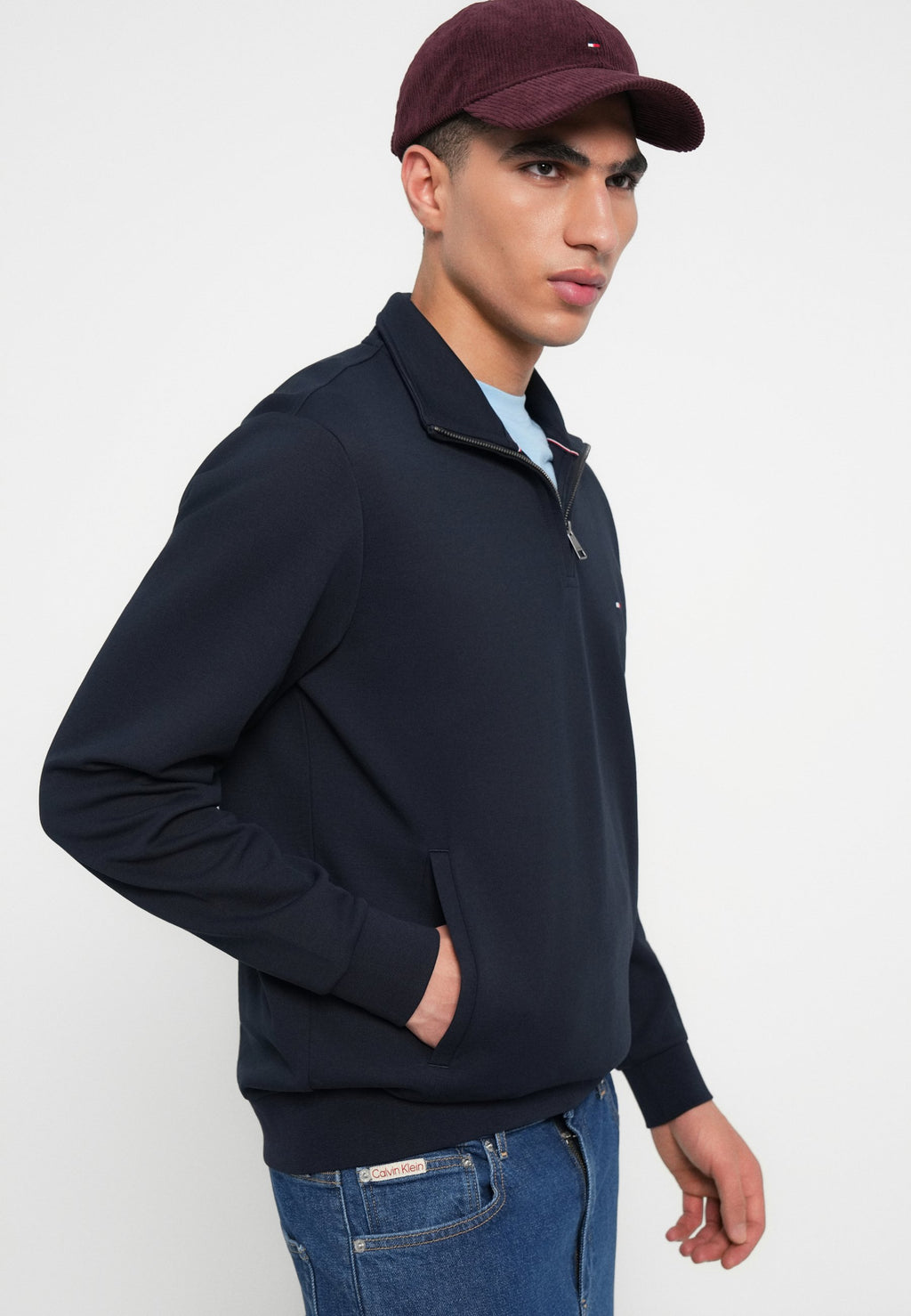 PERFORMANCE QUARTER-ZIP INTECHNO KNIT JUMPER Media 5