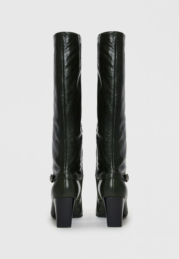 ALDO SADDLE