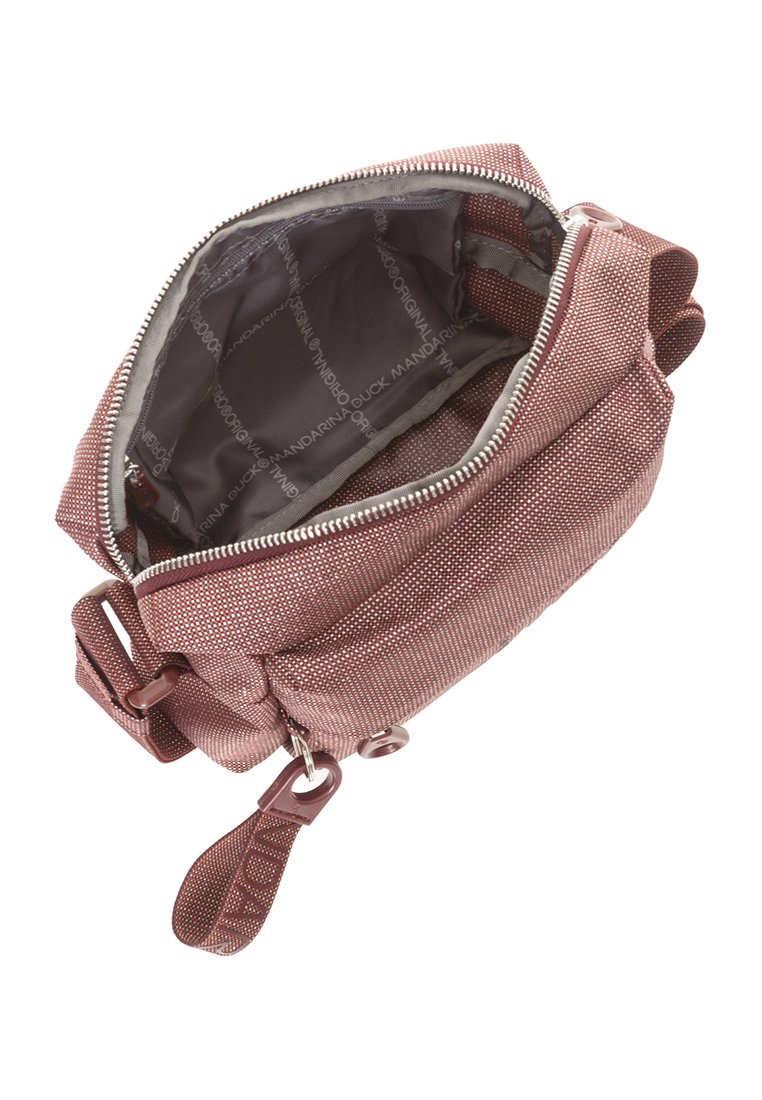 Mandarina Duck