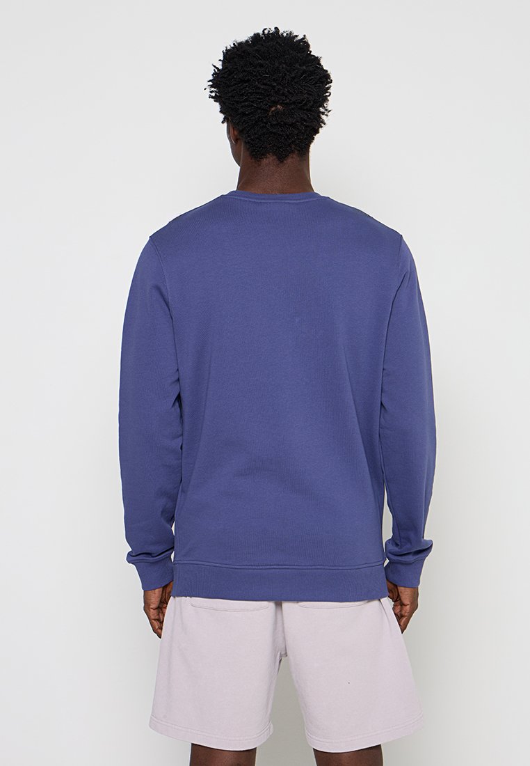 Lyle & Scott
