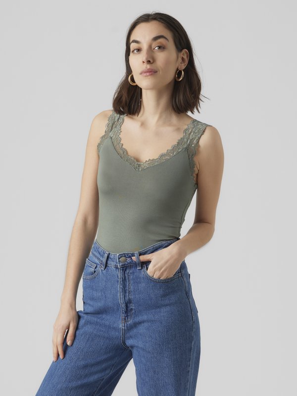 Vero Moda ROSA - Top - laurel wreath