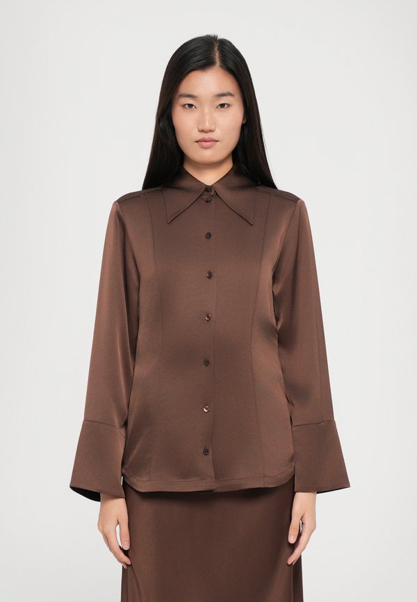 By Malene Birger ROSIANNAS