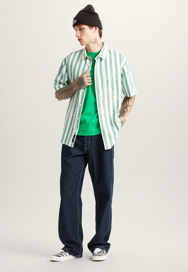 Vans CHORE