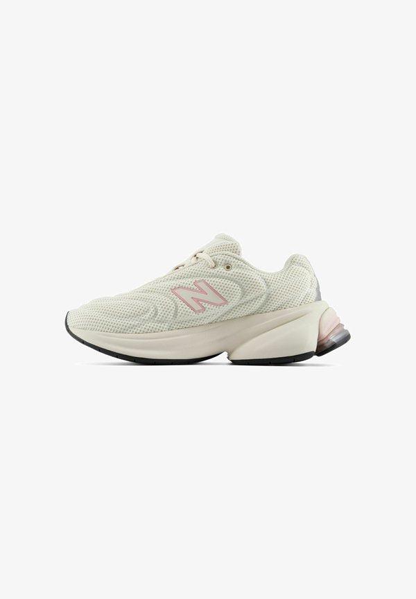 New Balance 5030 UNISEX - Trainers - linen pink chalk