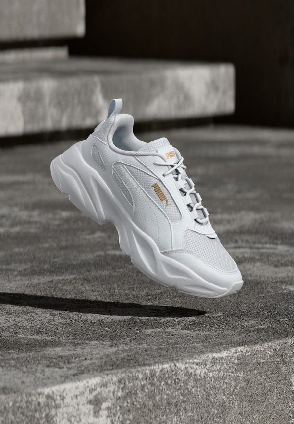 Puma CASSIA 2.0 - Trainers - white/gold-coloured