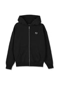 Schwarze Zip-Hoodie mit großer Kapuze, Fronttaschen, gerippten Bündchen und kleinem weißen Logo auf der linken Brust. Hergestellt aus weichem Baumwollmaterial.