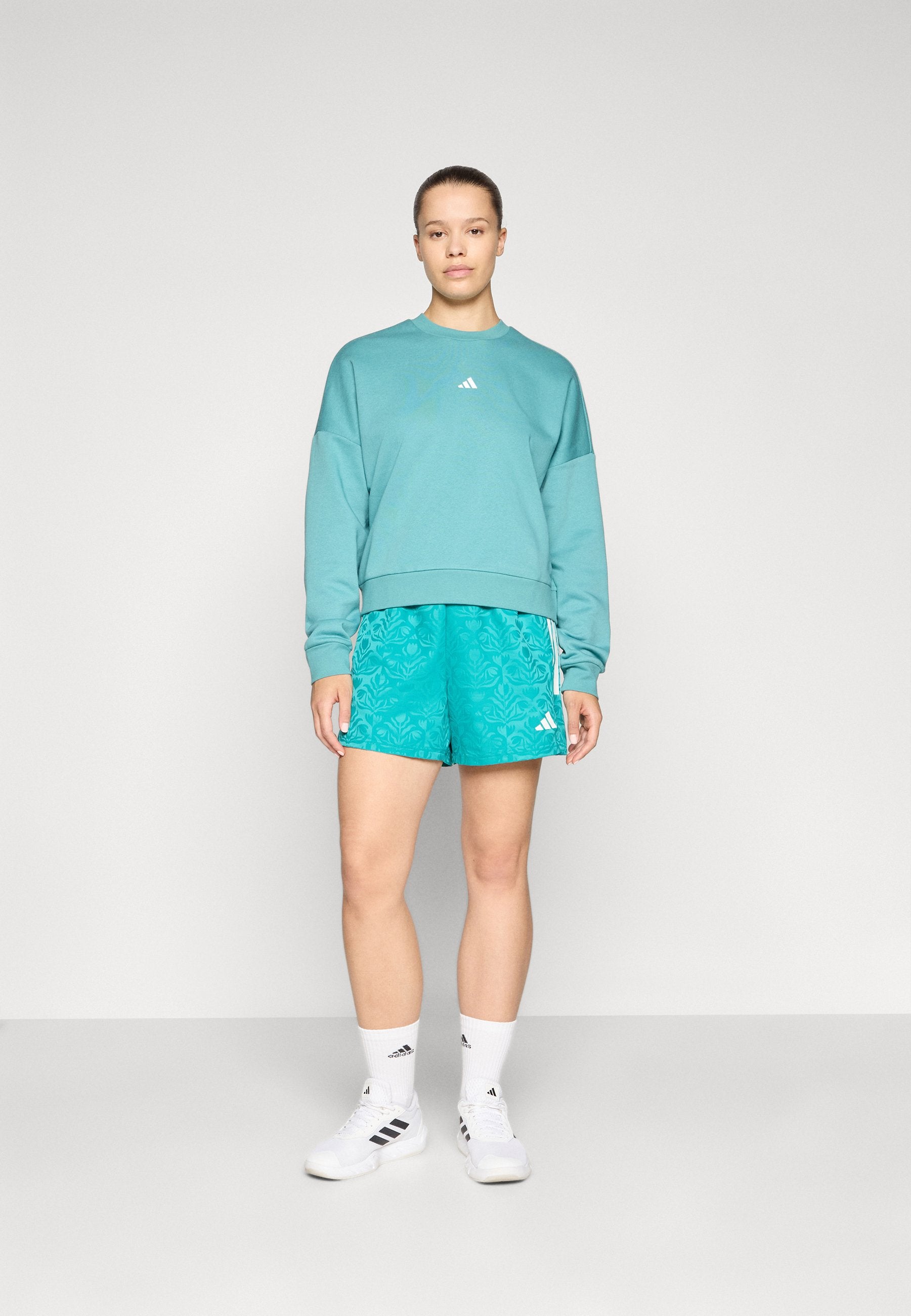 adidas Sportswear ESSENTIALS SMALL LOGO FEEL COZY