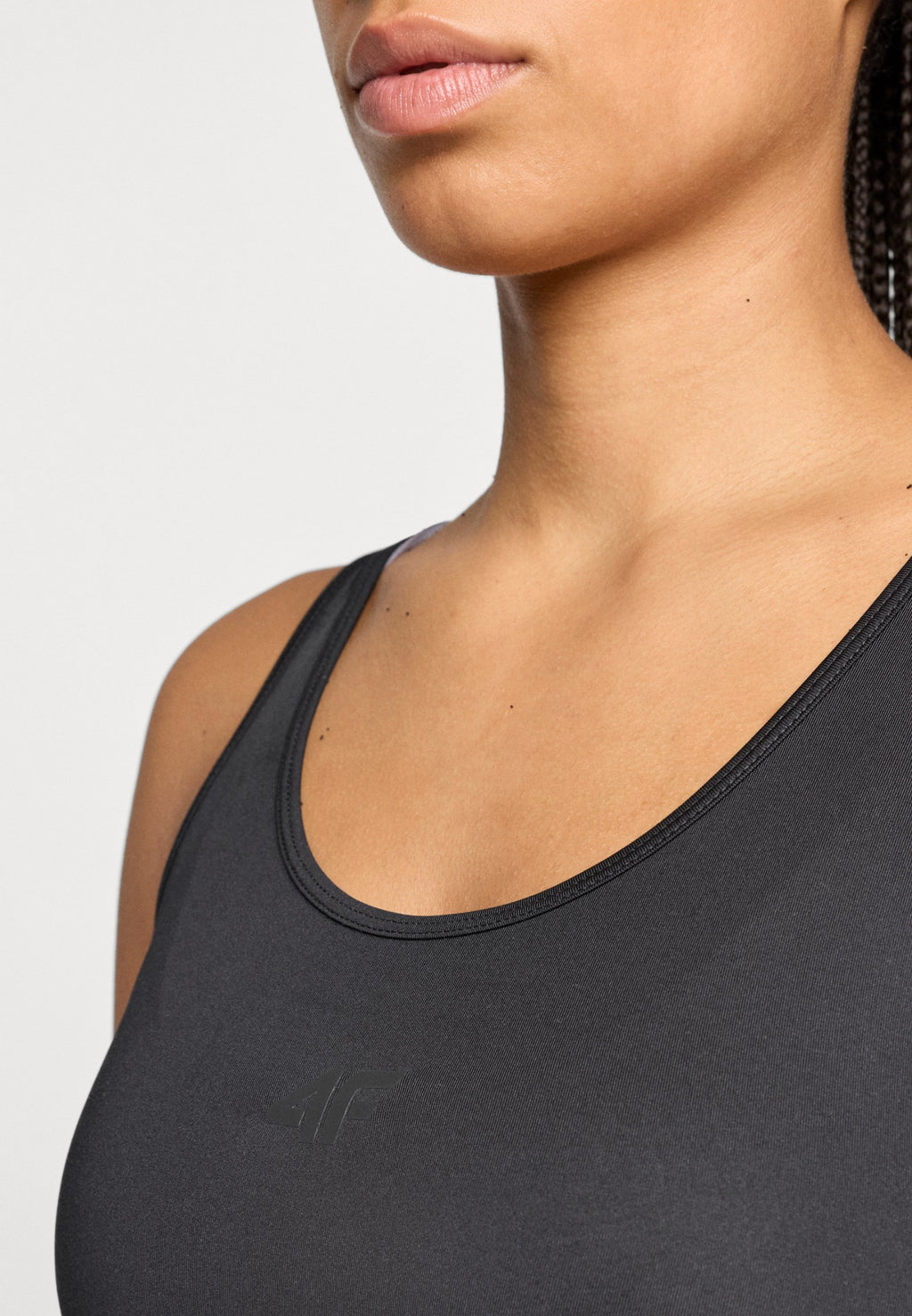 4F SLEEVELESS FNK