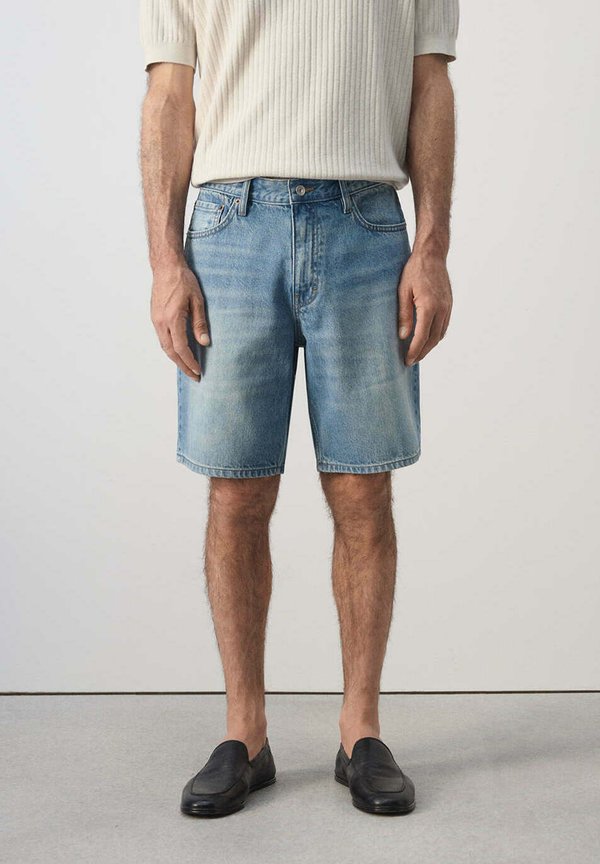 Mango ADULT - Denim shorts - blue