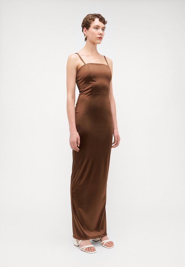 WAL G TALL AUTUMN WEDDING BELLA STRAPPY MAXI