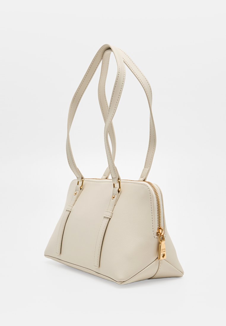 Love Moschino