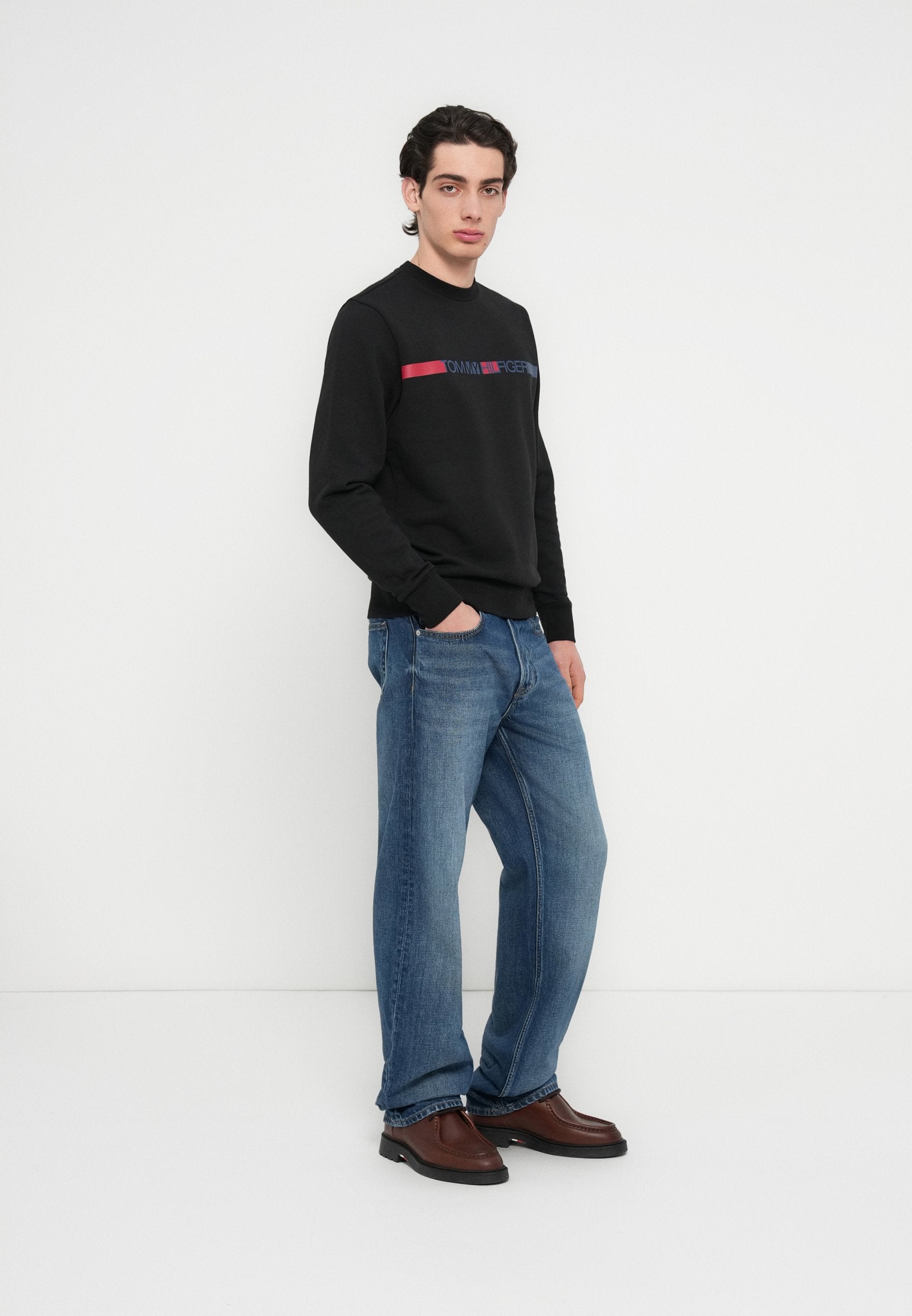 LOGO STRIPE FRENCH TERRY SWEATSHIRT Media 2