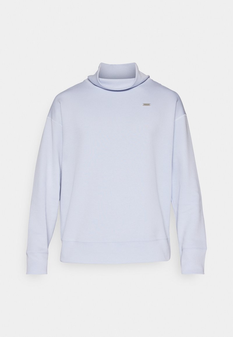 Helles blaues Sweatshirt mit langen Ärmeln, hohem Kragen und gerippten Bündchen. Einfaches Design mit einem kleinen Logo auf der Brust. Weicher Stoff.
