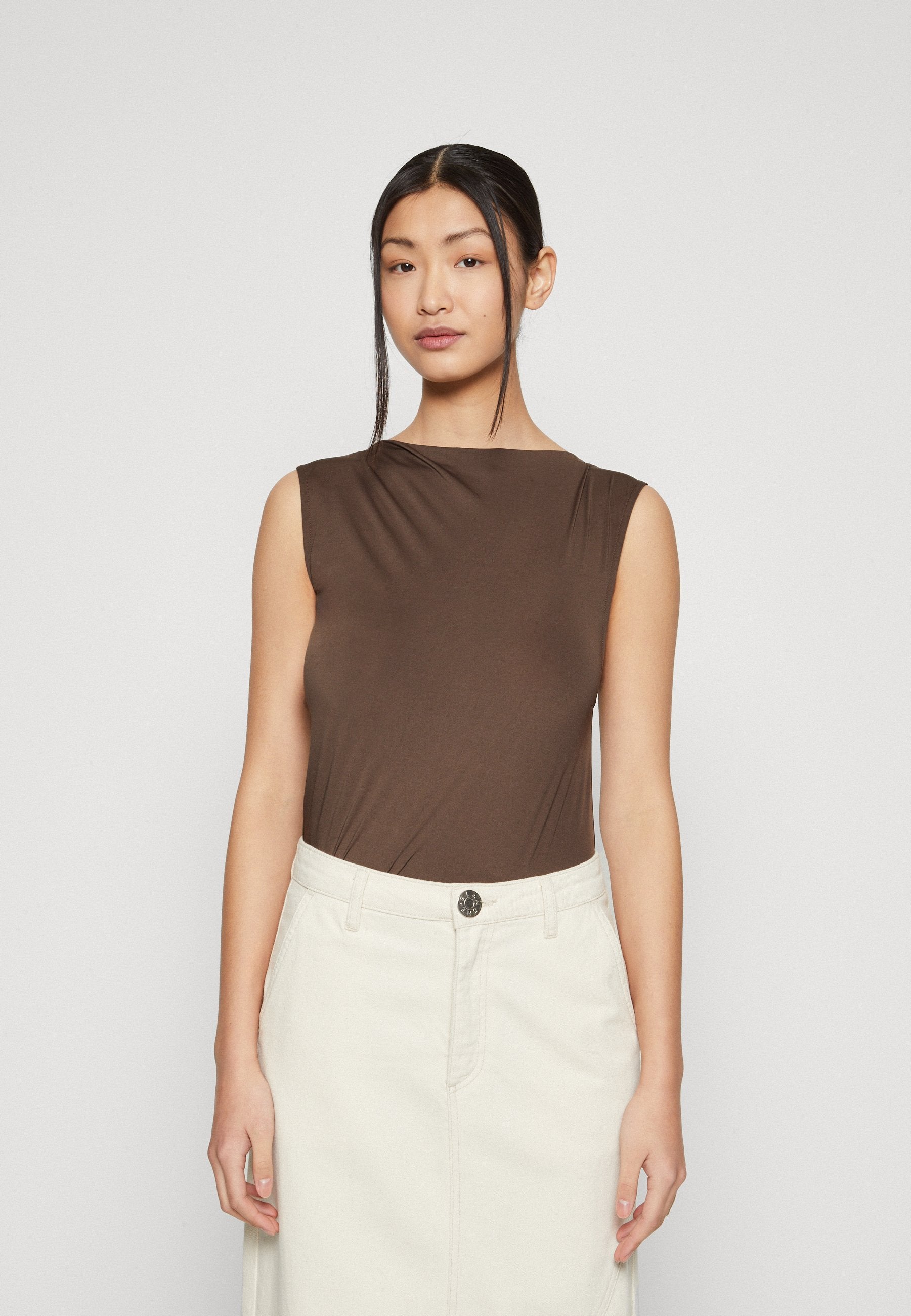 BLANCHE COMFY-BL DRAPE TOP