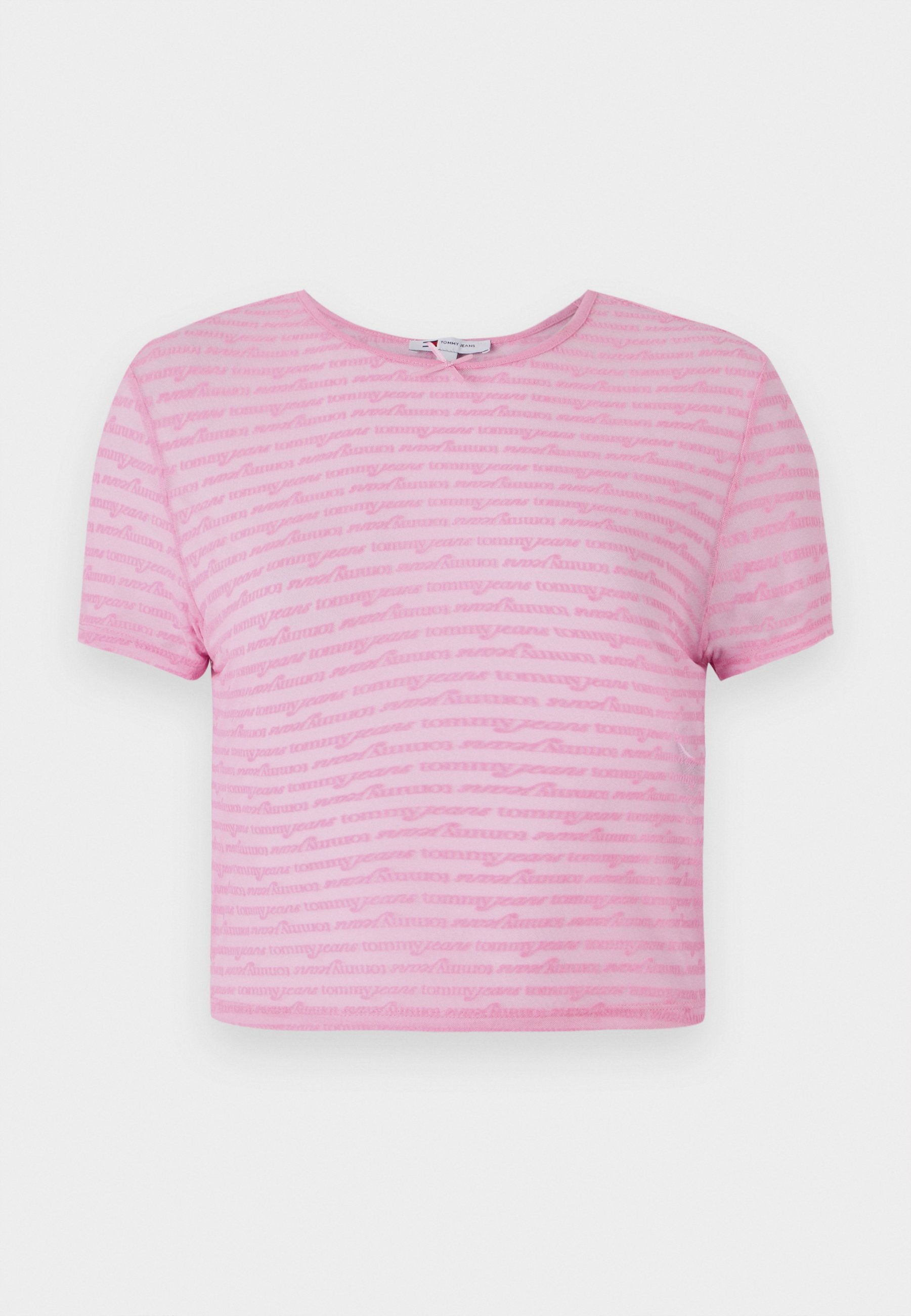 Rosa, kurzärmliges Cropped-T-Shirt mit einem wiederholten Logo-Muster in einem etwas dunkleren Rosaton. Rundhalsausschnitt, weicher Stoff.
