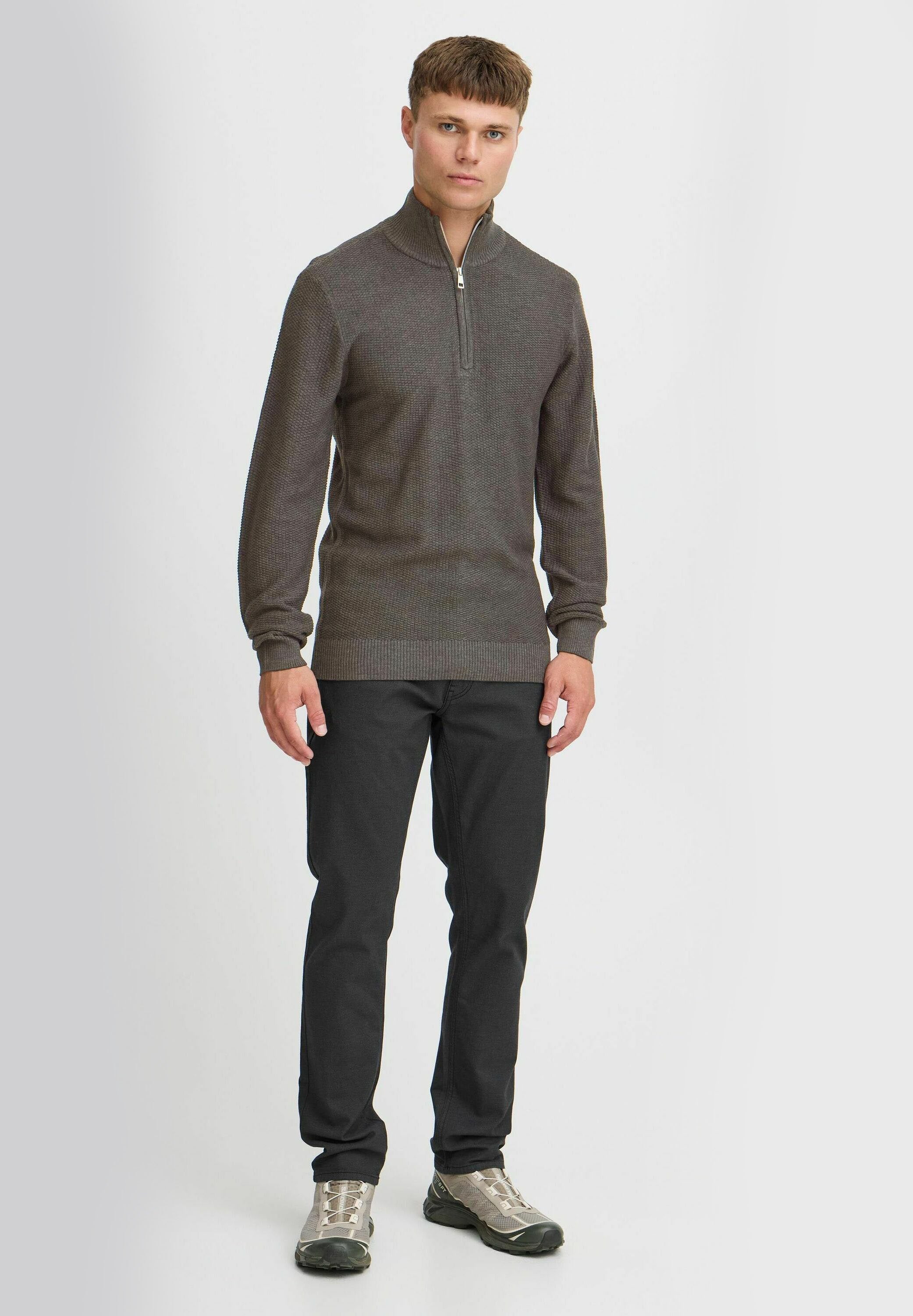 BHGOMAZA FINE KNIT TROYER Media 2