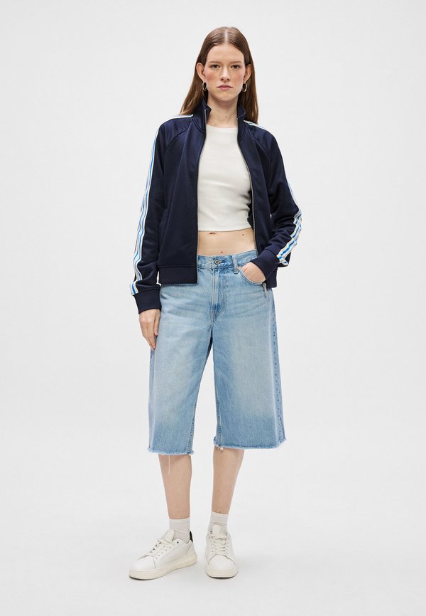 Calvin Klein Jeans