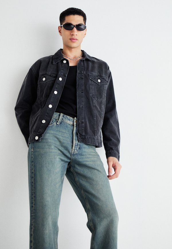 Jack & Jones Loose-fit JJIEDDIE JJORIGINAL SQ 543 LN