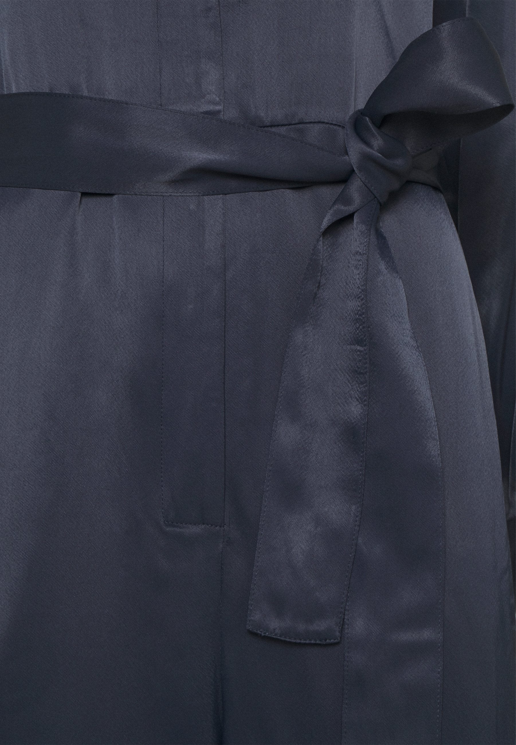 3.1 Phillip Lim TUXEDO