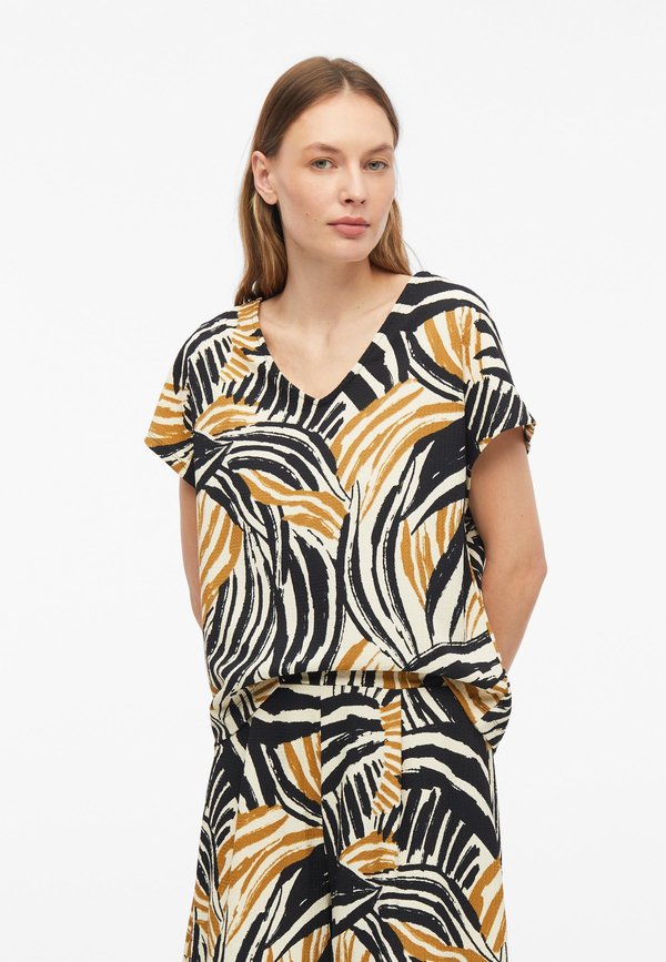 s.Oliver T-SHIRT - Print T-shirt - ocker