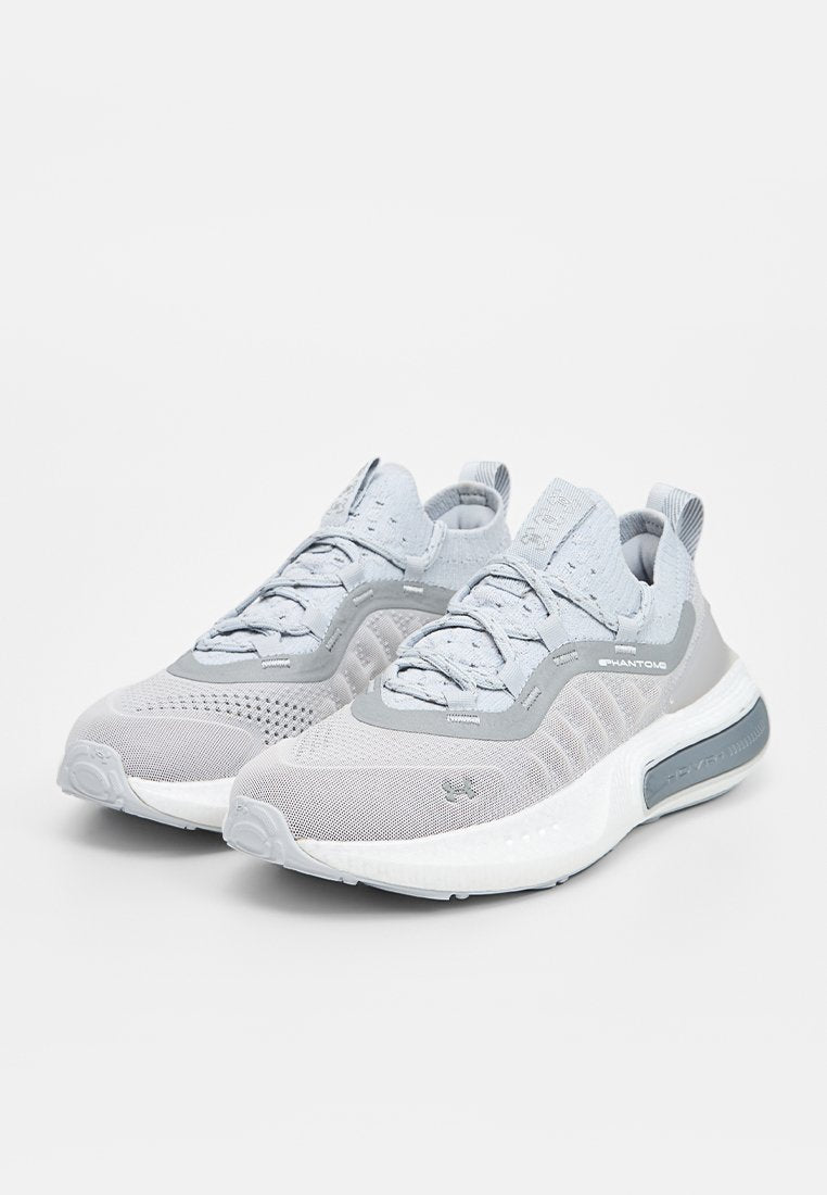 Under Armour PHANTOM 4