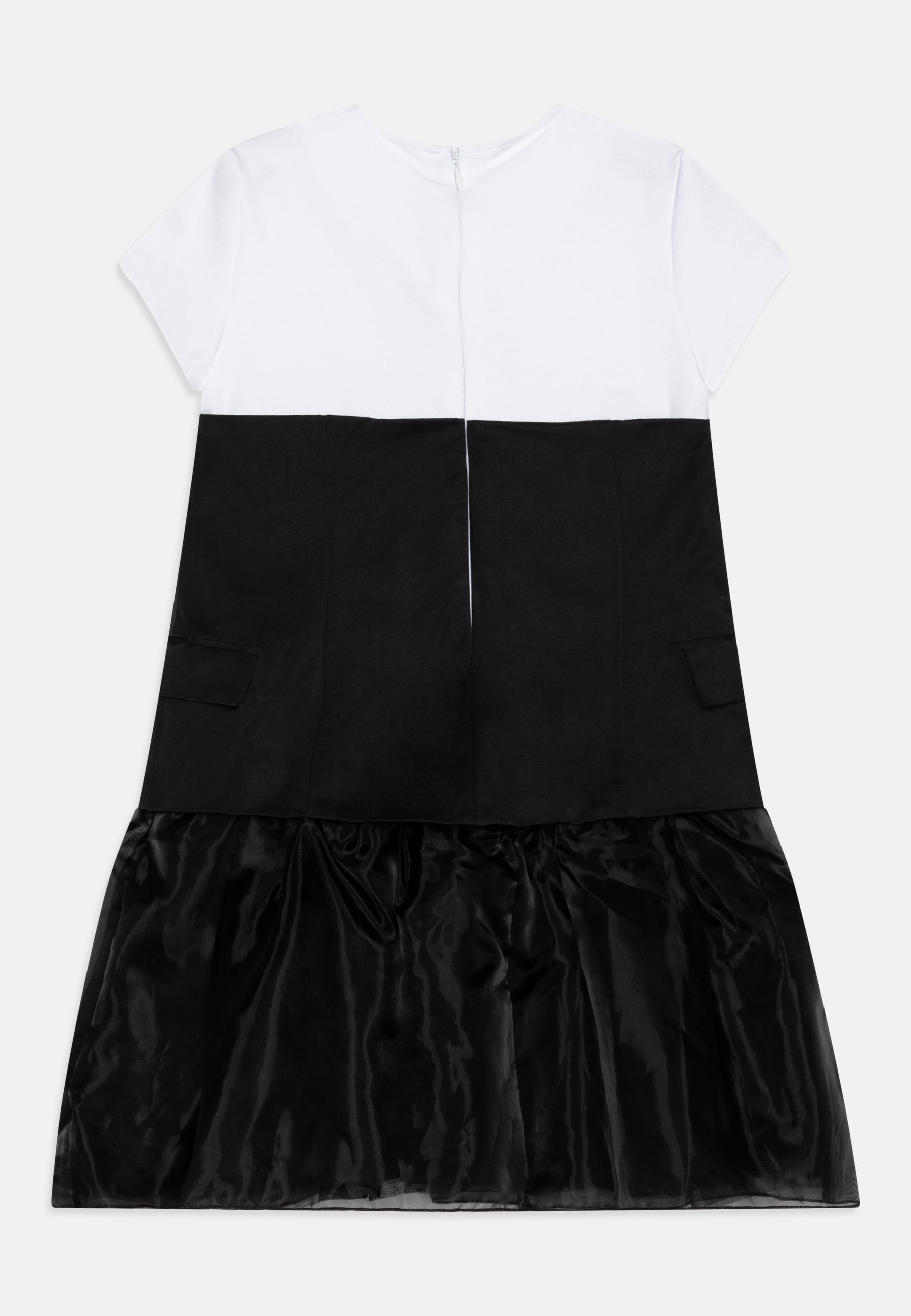 DRESS Media 4