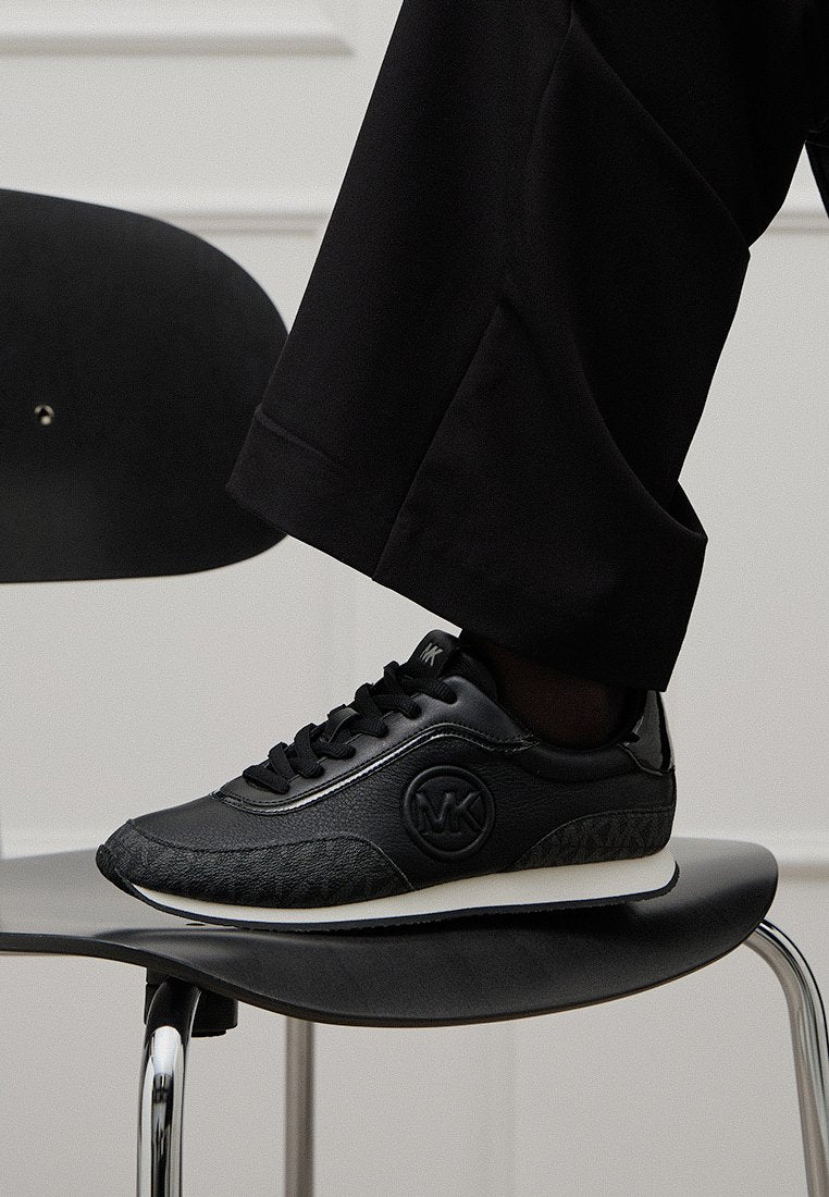 Michael Kors CARMINE
