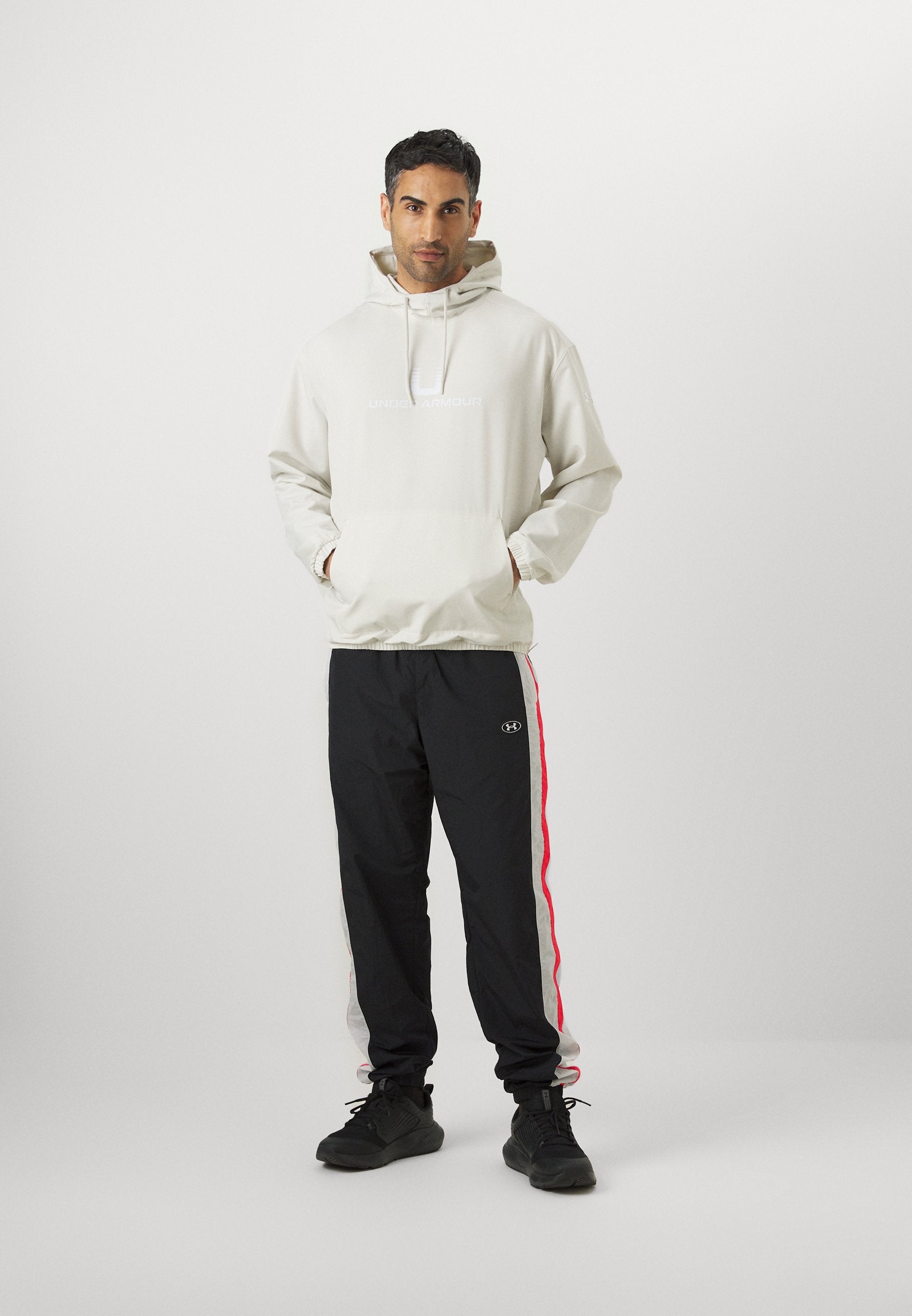 Under Armour UNSTOPPABLE WOVEN