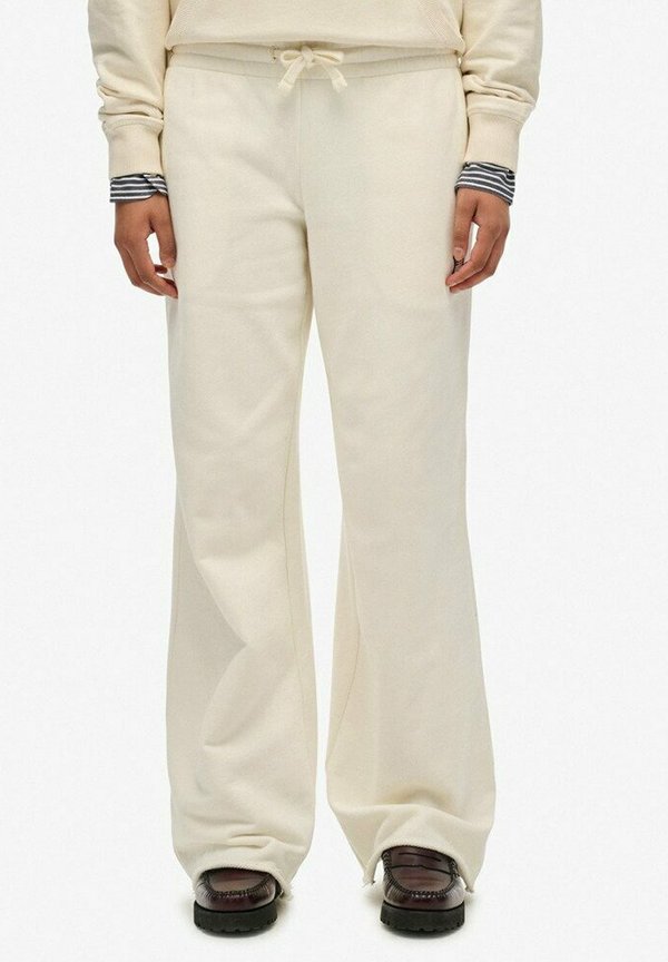 Superdry & Co ATHLETIC ESSENTIALS STRAIGHT - Tracksuit bottoms - desert bone off white