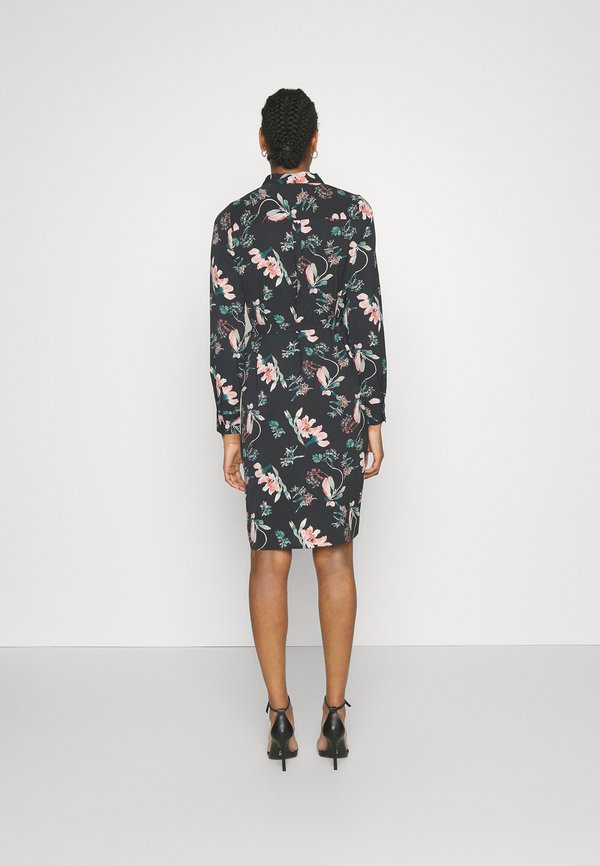 Vero Moda Tall VMSAGA DRESS