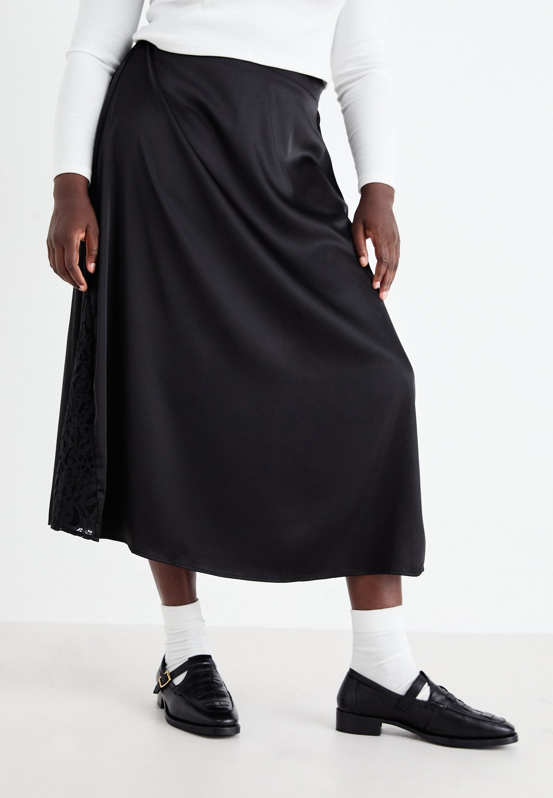 CARDOMINA CALF SKIRT Media 3