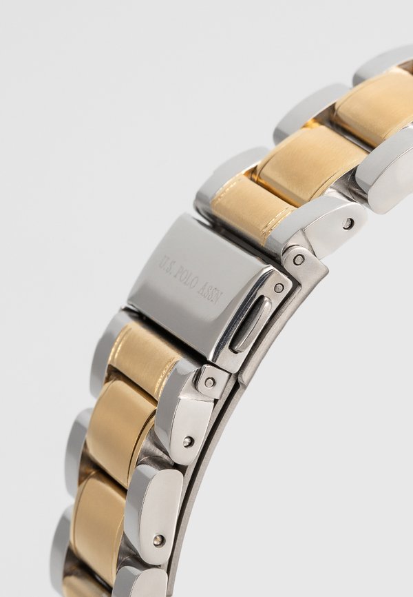 U.S. Polo Assn.
