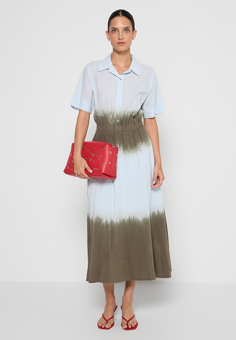 DKNY
