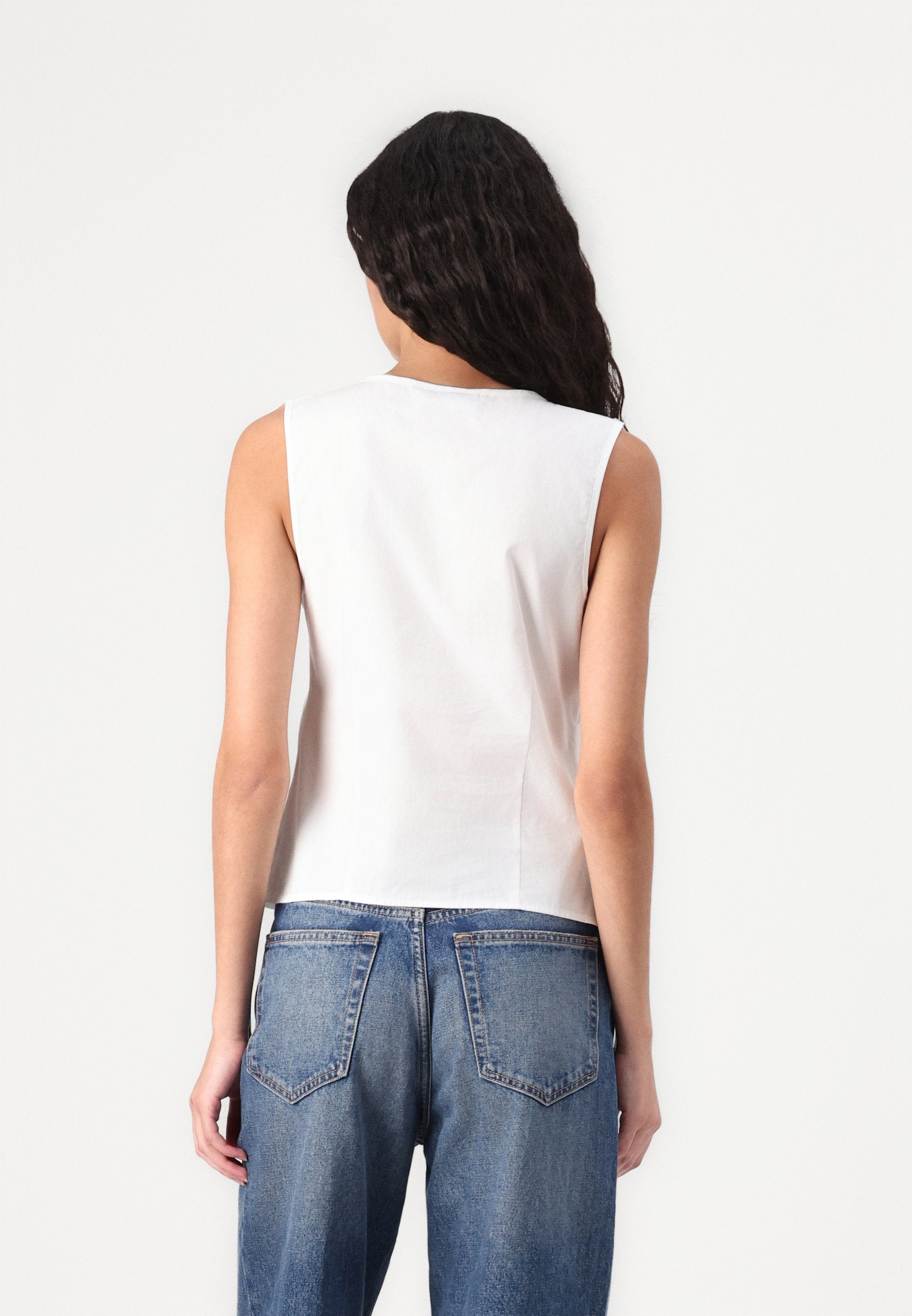 Weekday FITTED VEST